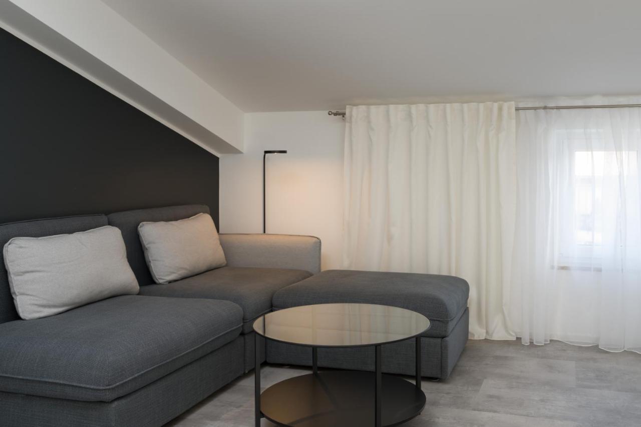 Apartmani Ana 2 I 3 Malinska Luaran gambar